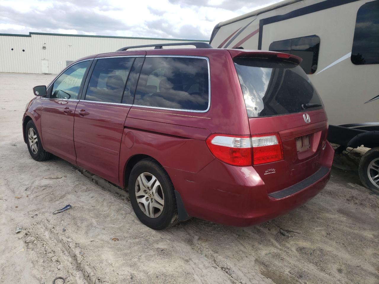 Photo 3 from auction – 2005 HONDA ODYSSEY EX with VIN 5FNRL38625B052831