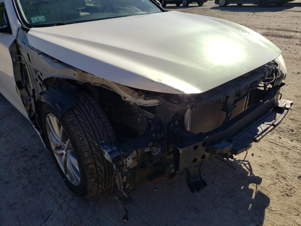 Photo 9 from auction – 2014 INFINITI Q50 BASE with VIN JN1BV7AR7EM693250