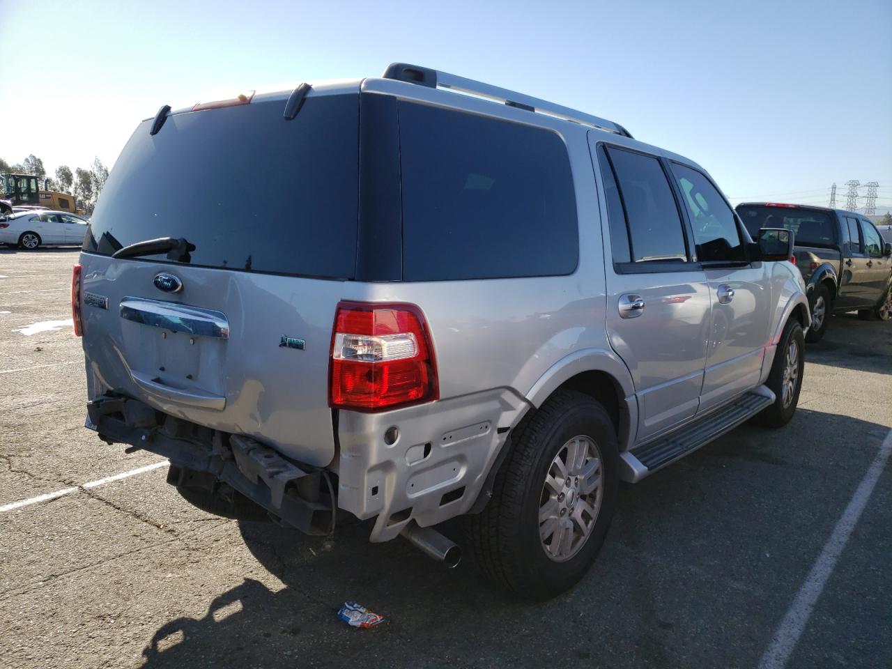 Photo 4 from auction – 2013 FORD EXPEDITION with VIN 1FMJU1K54DEF57408
