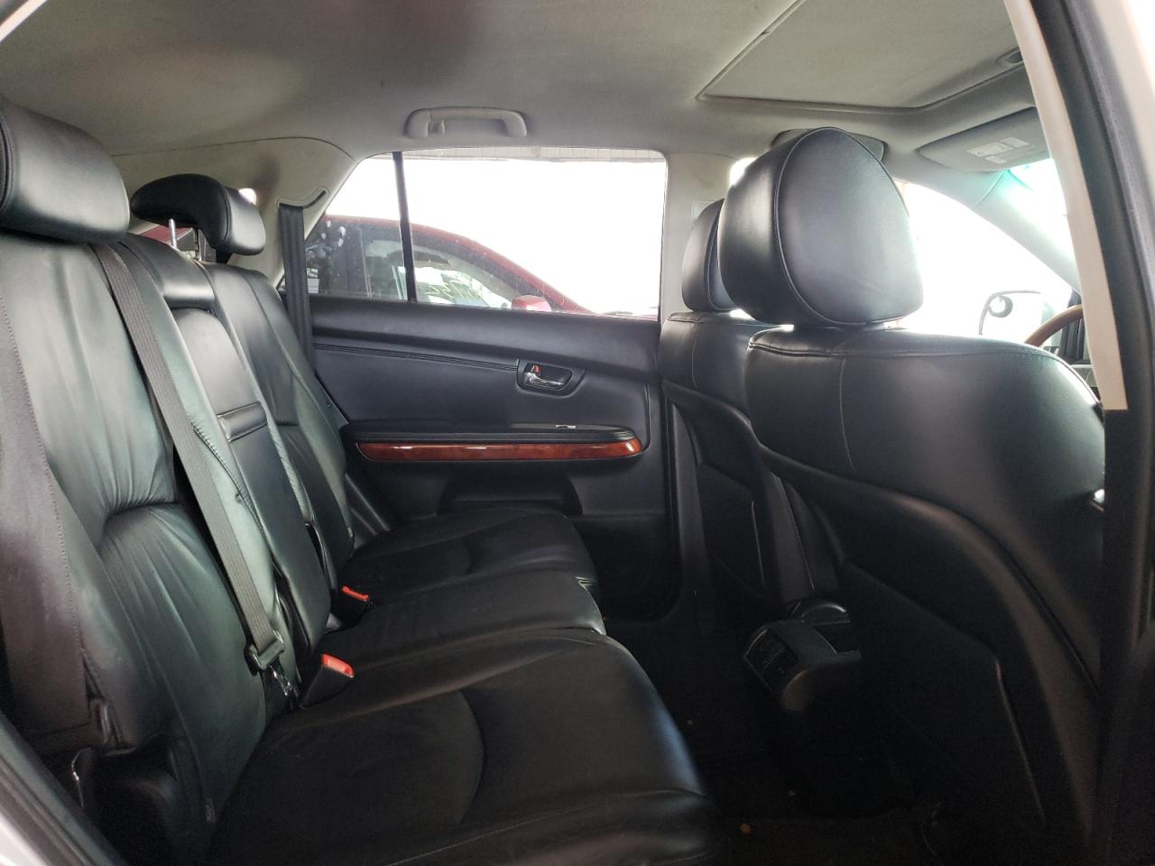 Photo 6 from auction – 2004 LEXUS RX 330 with VIN 2T2HA31UX4C010853