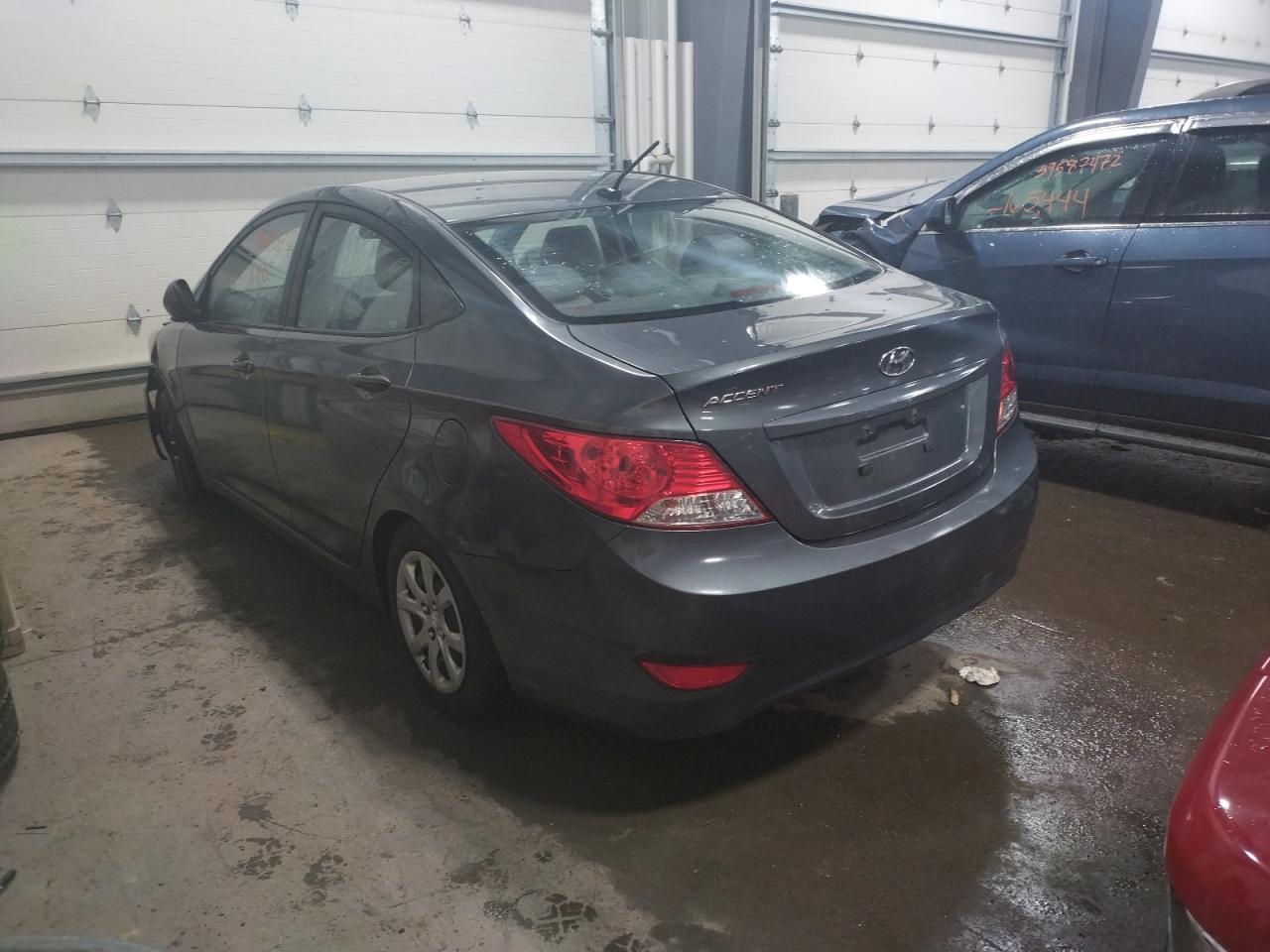 Photo 3 from auction – 2012 HYUNDAI ACCENT GLS with VIN KMHCT4AE2CU050753