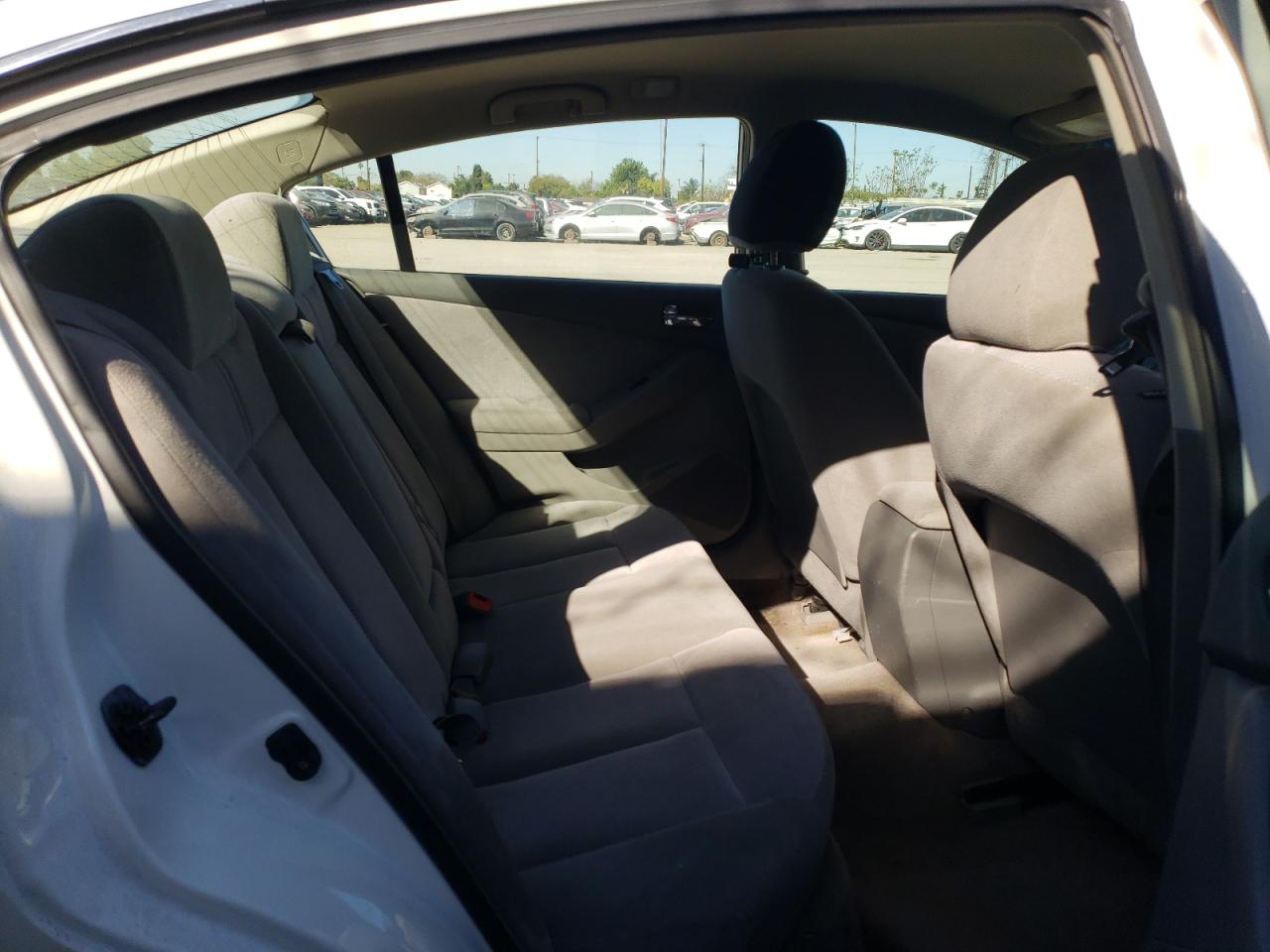 Photo 6 from auction – 2009 NISSAN ALTIMA 2.5 with VIN 1N4AL21E19N561069