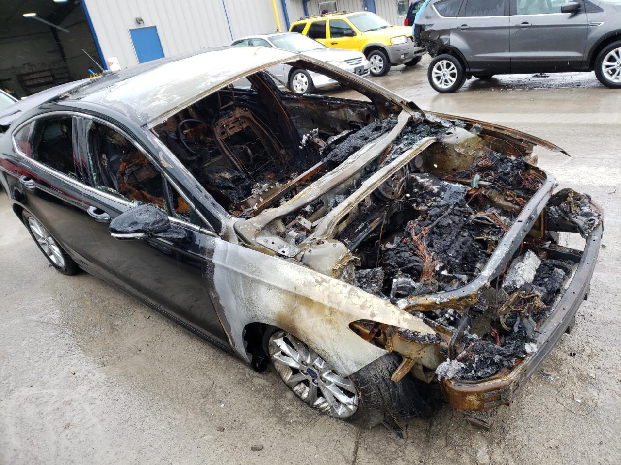 Photo 9 from auction – 2017 FORD FUSION SE with VIN 3FA6P0HD3HR132216