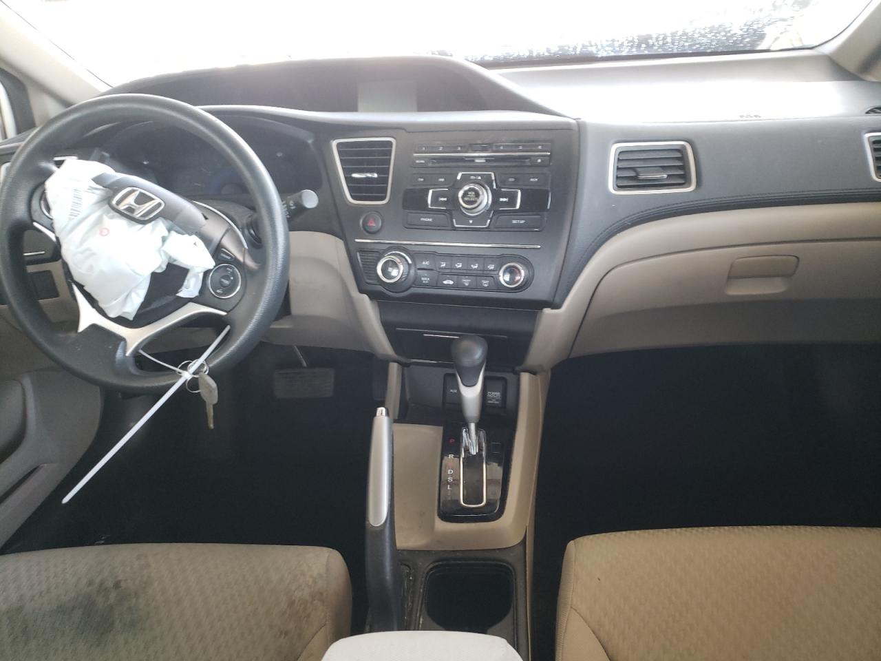Photo 9 from auction – 2015 HONDA CIVIC LX with VIN 19XFB2F53FE073110