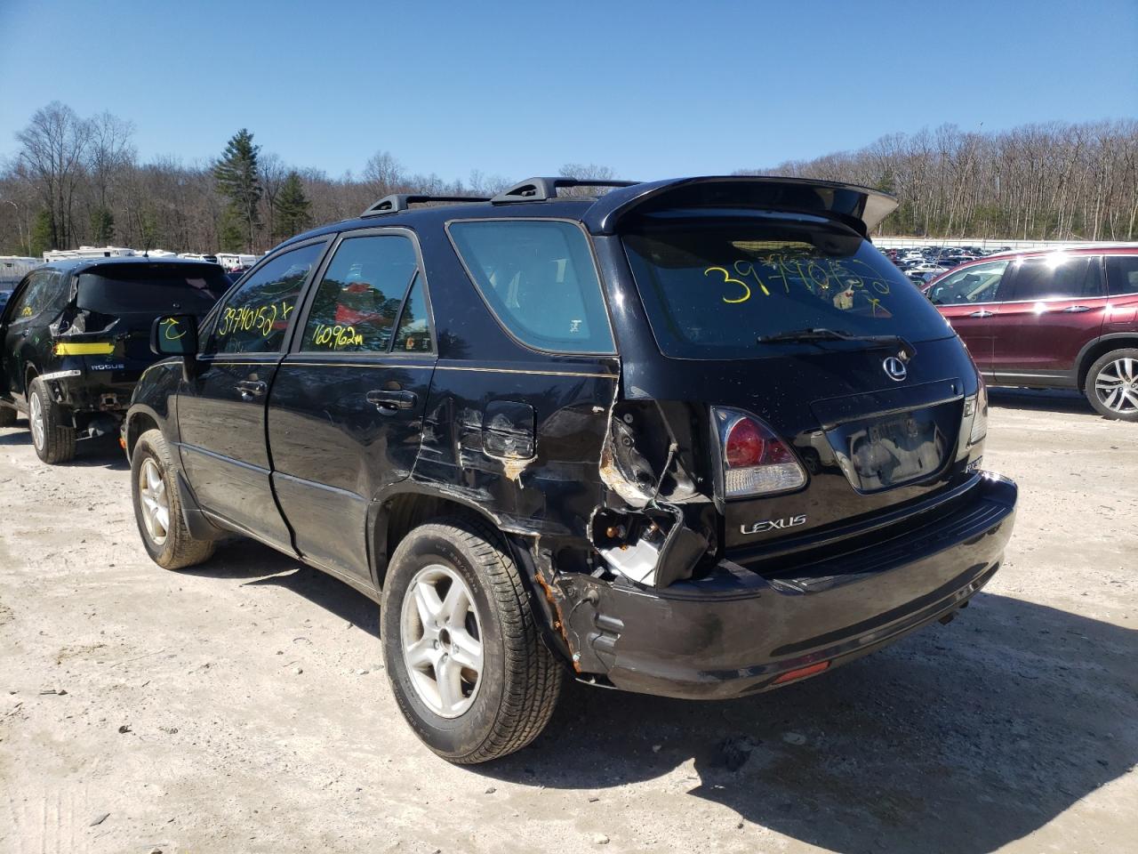 Photo 3 from auction – 2002 LEXUS RX 300 with VIN JTJHF10U420248391