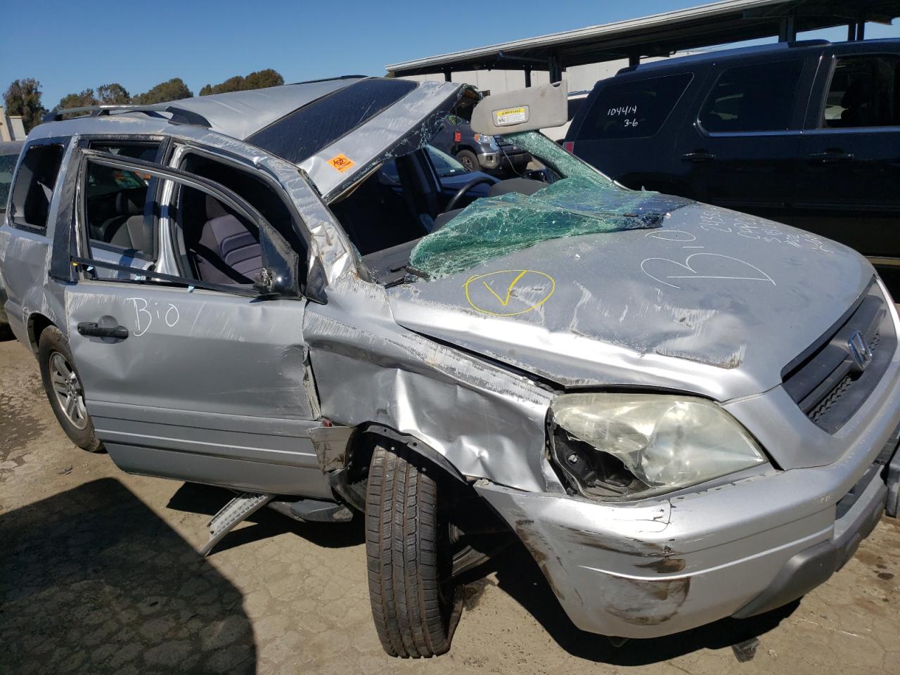 Photo 9 from auction – 2005 HONDA PILOT EXL with VIN 2HKYF18625H542629