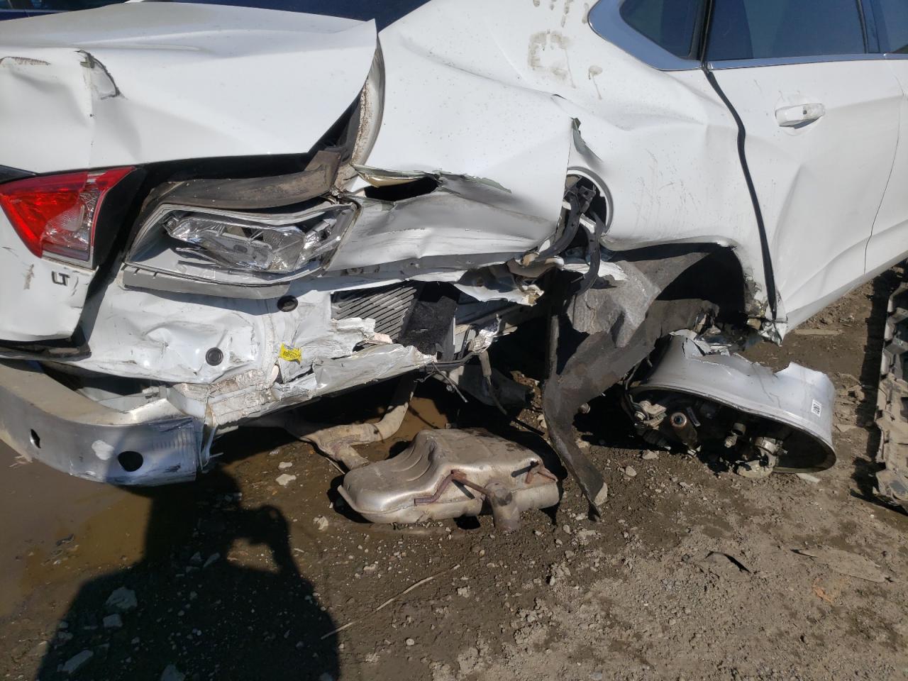 Photo 9 from auction – 2018 CHEVROLET IMPALA LT with VIN 2G1105S35J9152736