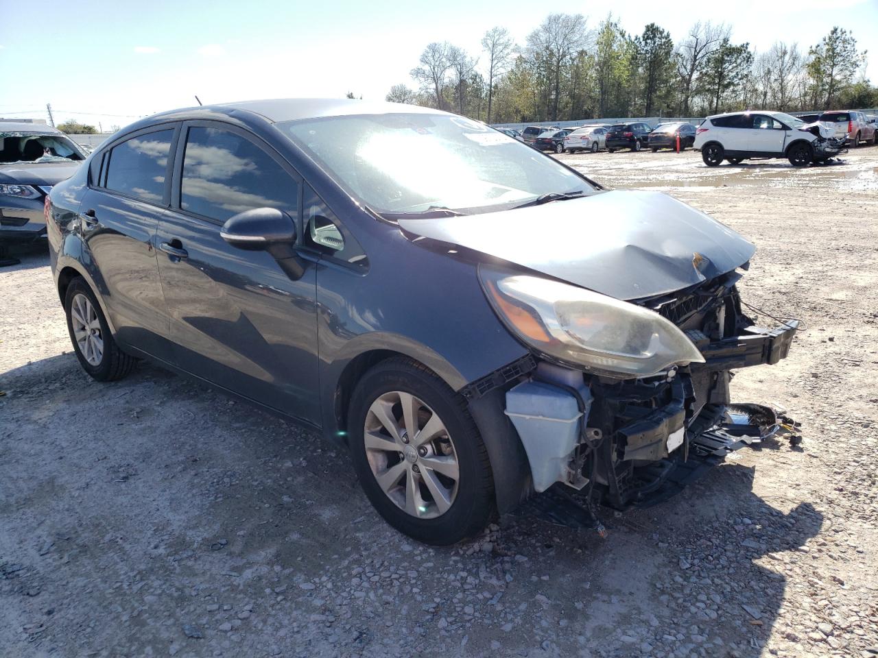 KIA RIO EX 2013 with VIN KNADN4A33D6144502 - Photo from auction