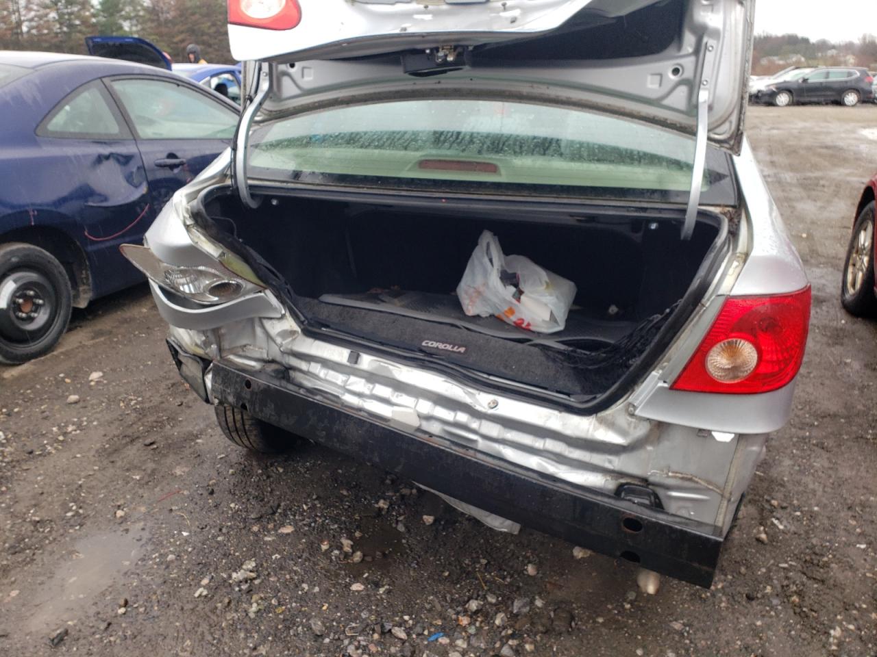 Photo 9 from auction – 2006 TOYOTA COROLLA CE with VIN JTDBR32EX60079047
