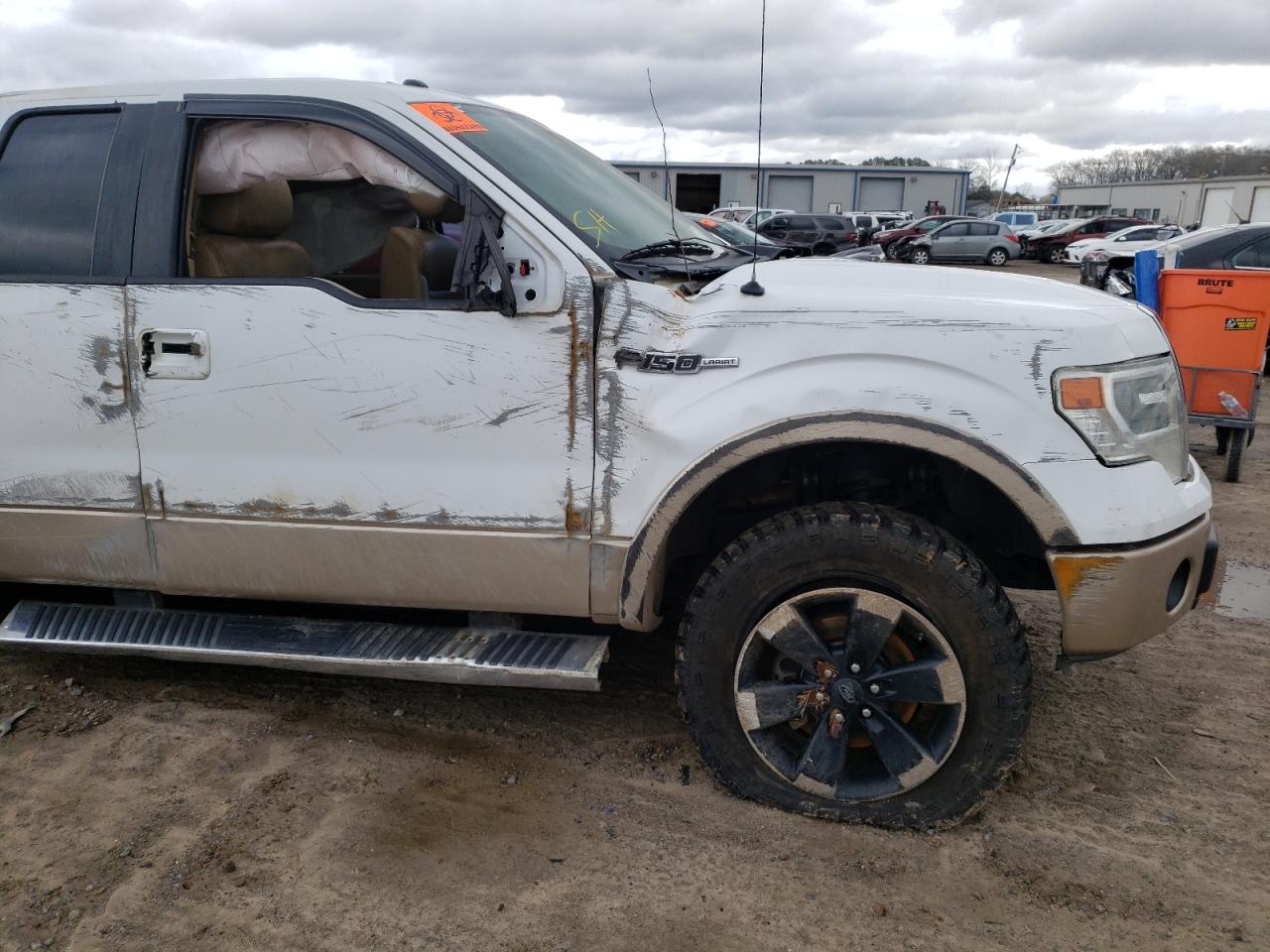 Photo 9 from auction – 2013 FORD F150 SUPER with VIN 1FTFX1EF6DFB73632