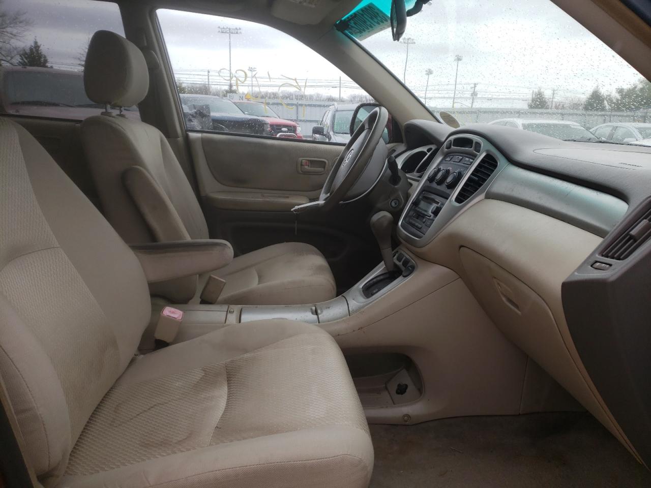 صورة رقم 5 من المزاد - 2005 TOYOTA HIGHLANDER مع VIN JTEGD21A650116246