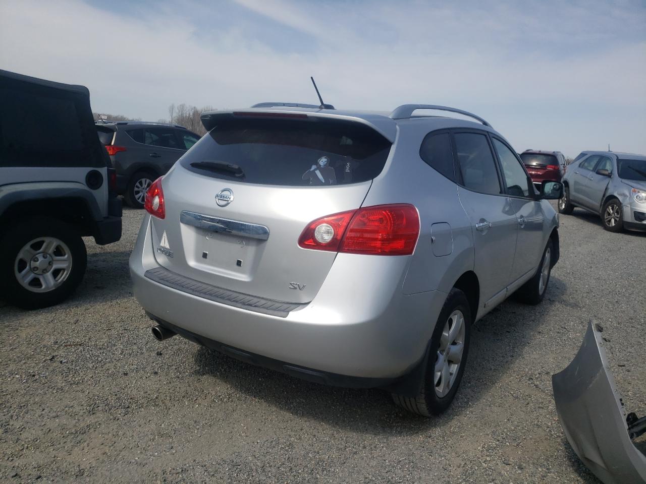 Photo 4 from auction – 2011 NISSAN ROGUE S with VIN JN8AS5MT6BW570718