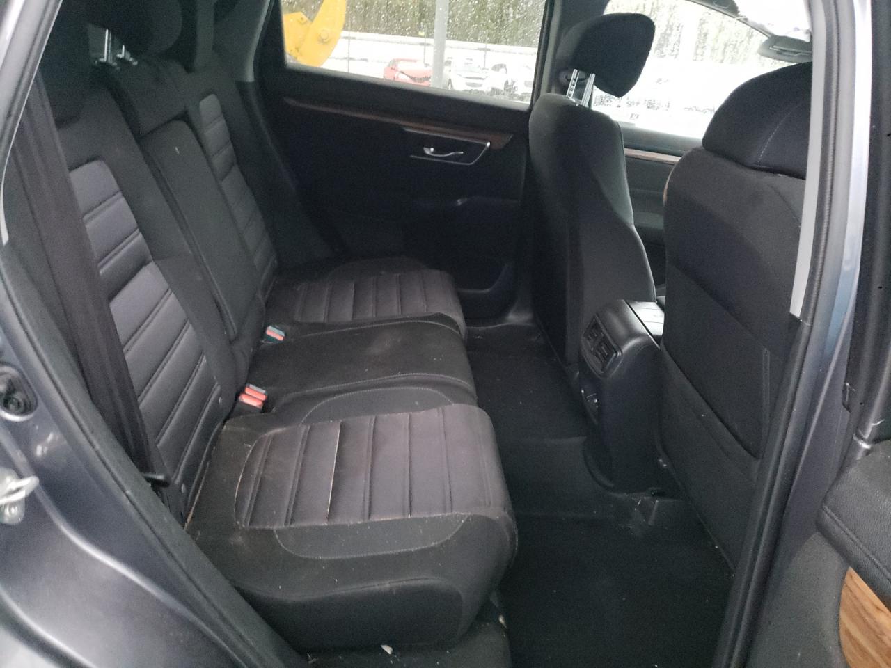 Photo 6 from auction – 2019 HONDA CR-V EX with VIN 7FARW2H59KE047263