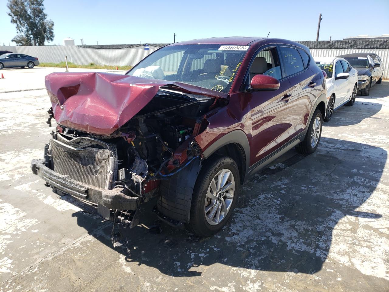 Photo 2 from auction – 2018 HYUNDAI TUCSON SE with VIN KM8J2CA47JU658941