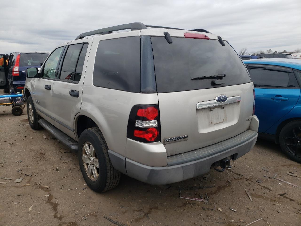 Photo 3 from auction – 2006 FORD EXPLORER X with VIN 1FMEU72E76UA26006