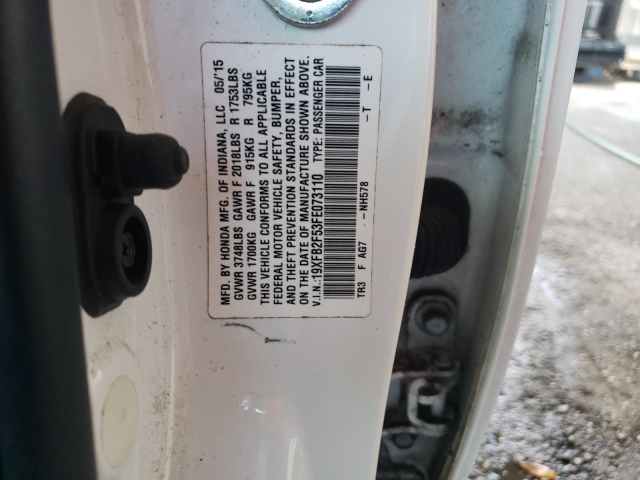 Photo 10 from auction – 2015 HONDA CIVIC LX with VIN 19XFB2F53FE073110
