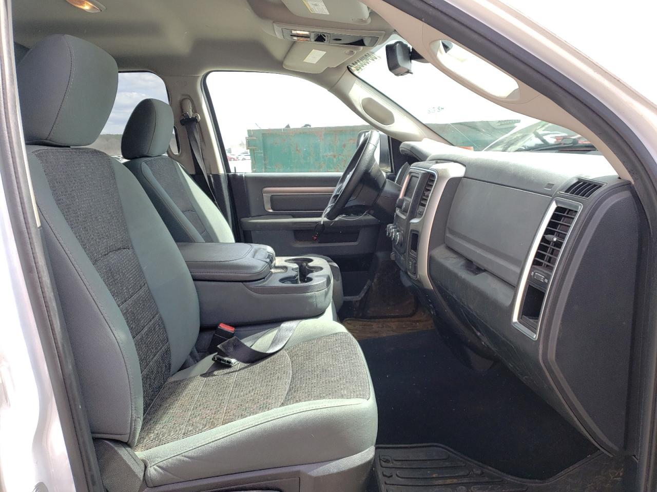 صورة رقم 5 من المزاد - 2015 RAM 1500 SLT مع VIN 1C6RR7GT4FS584512