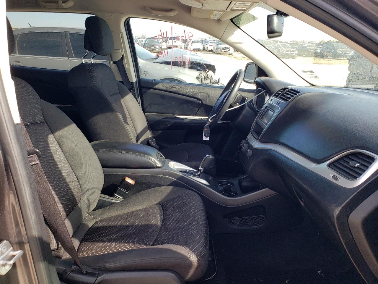 Photo 5 from auction – 2016 DODGE JOURNEY SE with VIN 3C4PDCAB3GT138987
