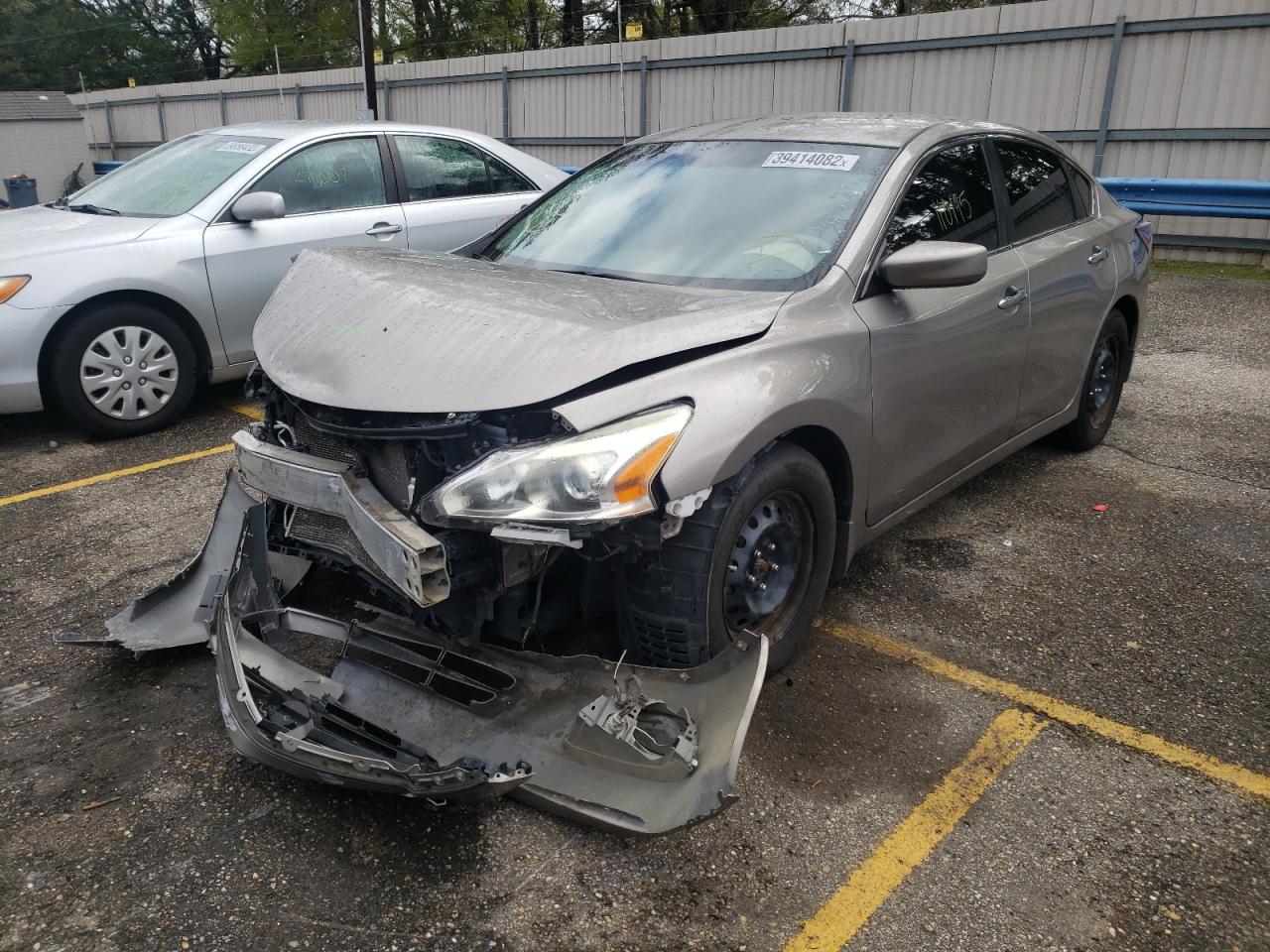 Photo 2 from auction – 2015 NISSAN ALTIMA 2.5 with VIN 1N4AL3AP1FN300513