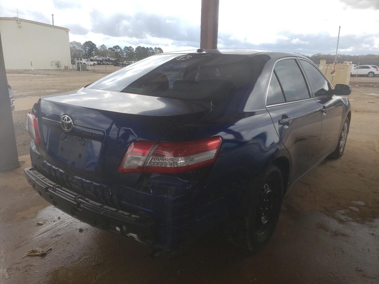 Photo 4 from auction – 2011 TOYOTA CAMRY BASE with VIN 4T1BF3EK8BU760204