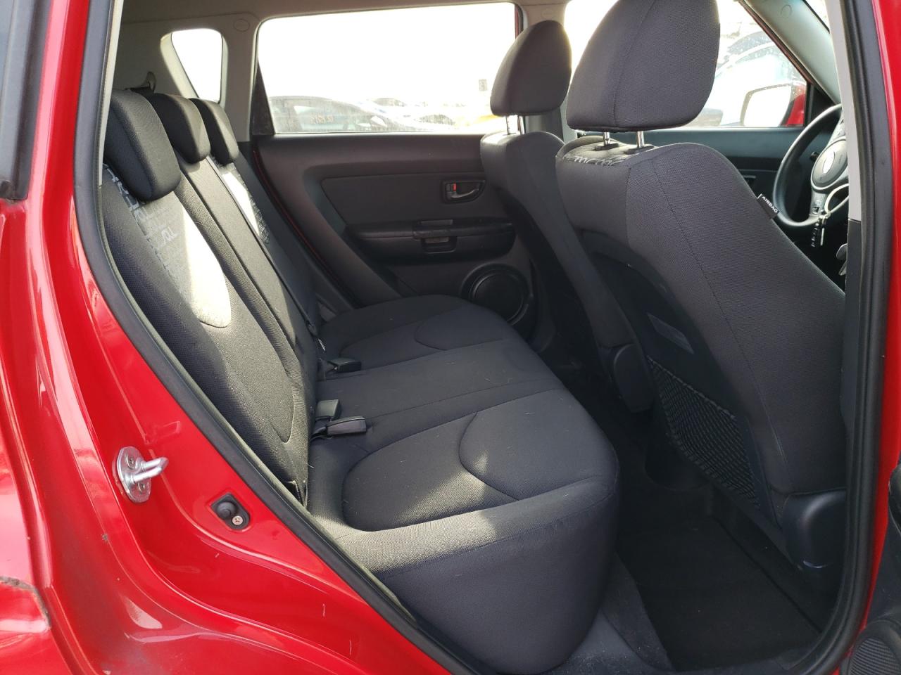 Photo 6 from auction – 2010 KIA SOUL + with VIN KNDJT2A26A7136875