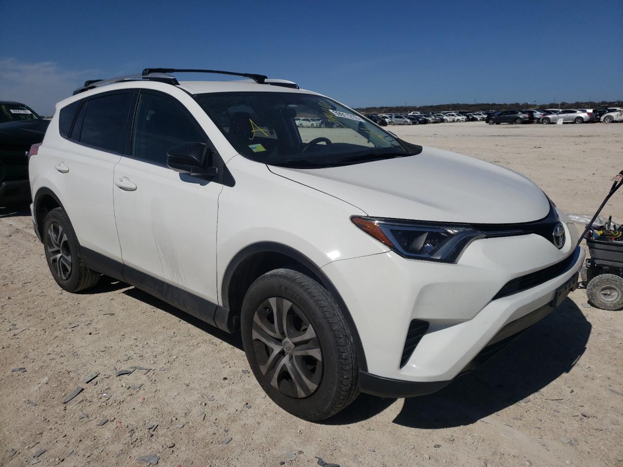 TOYOTA RAV4 LE 2016 with VIN JTMZFREV0GD091515 - Photo from auction