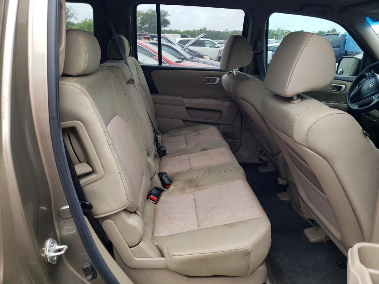Photo 6 from auction – 2011 HONDA PILOT EX with VIN 5FNYF3H42BB057007