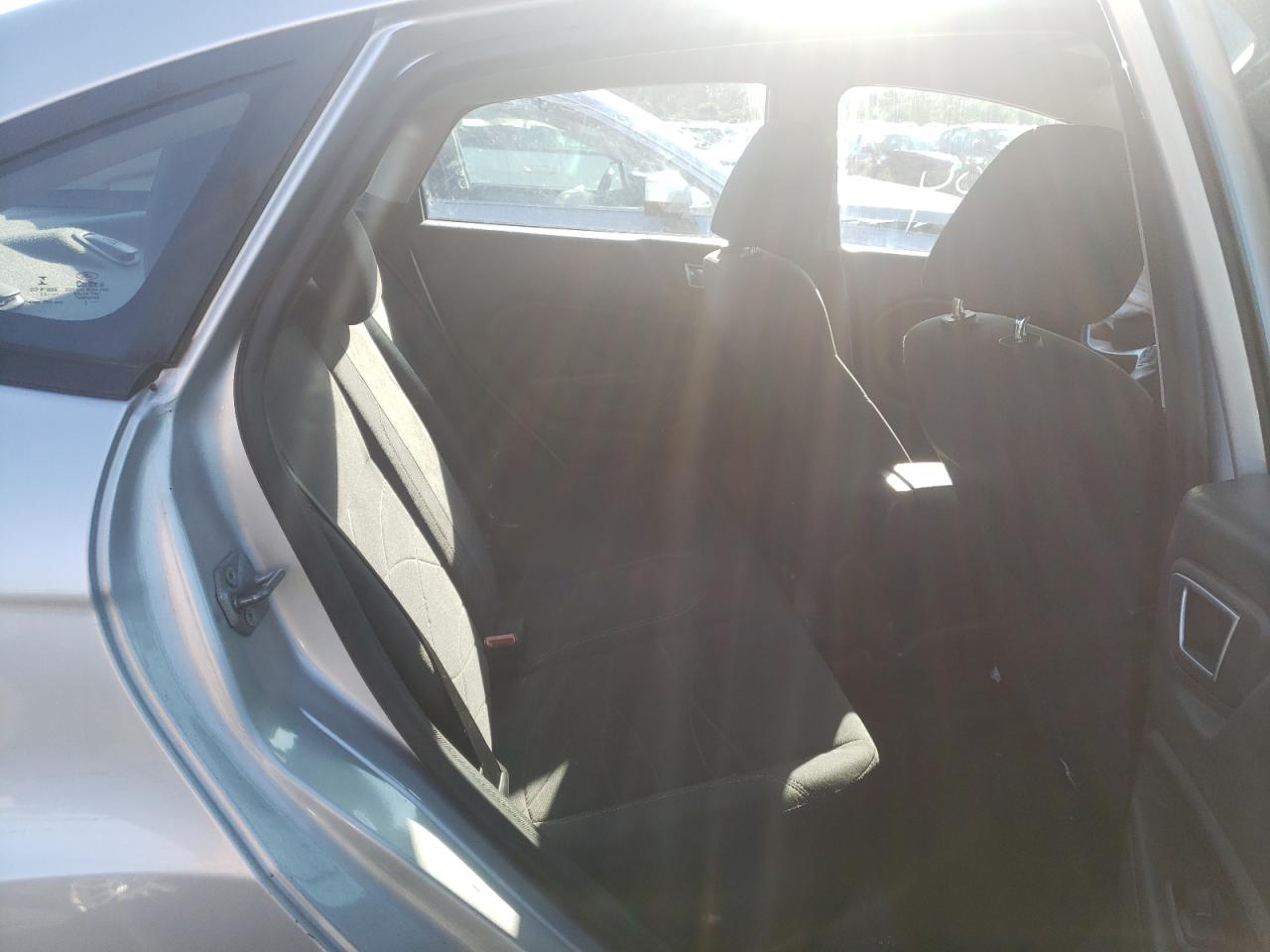 Photo 6 from auction – 2014 FORD FIESTA SE with VIN 3FADP4BJ0EM165230