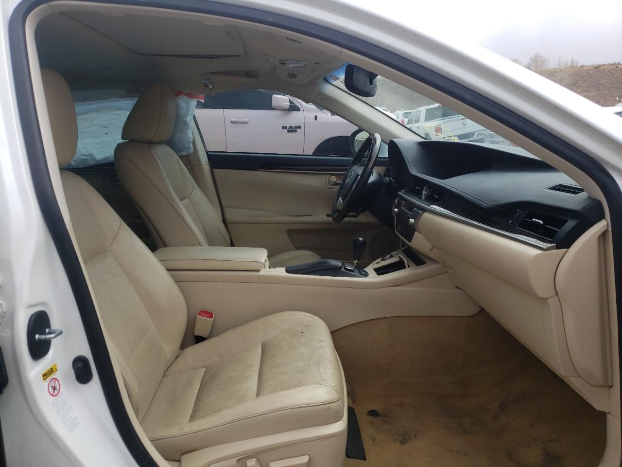 Photo 5 from auction – 2014 LEXUS ES 350 with VIN JTHBK1GG5E2092308