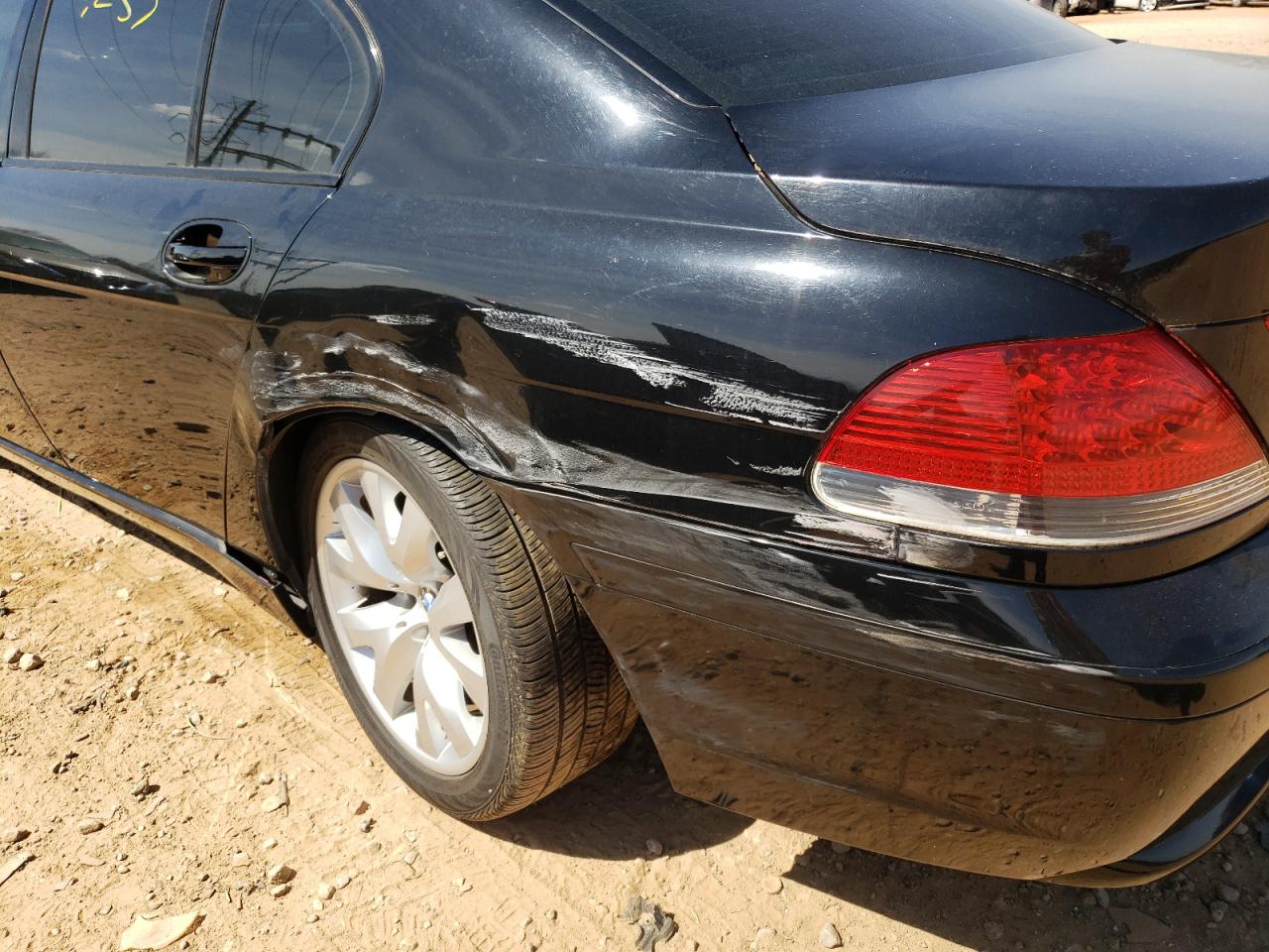Photo 9 from auction – 2005 BMW 745 I with VIN WBAGL63585DP74316