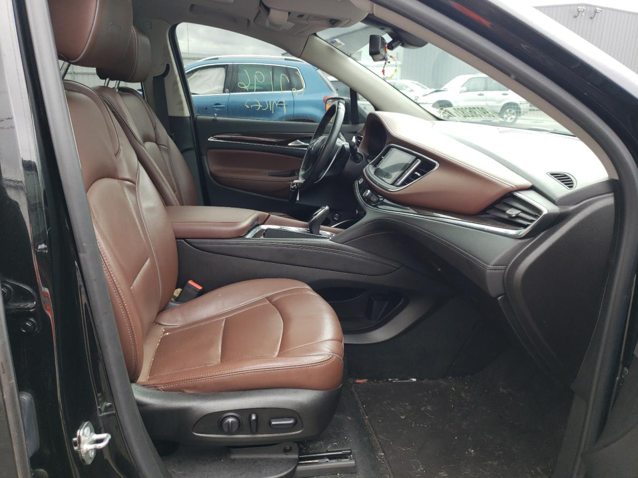 Photo 5 from auction – 2018 BUICK ENCLAVE AV with VIN 5GAEVCKW3JJ235368