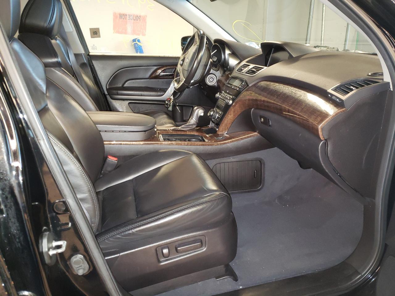 Photo 5 from auction – 2011 ACURA MDX TECHNO with VIN 2HNYD2H60BH530411