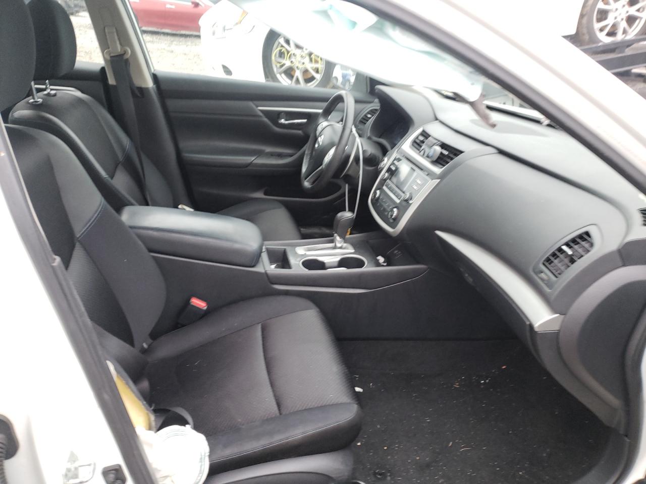Photo 5 from auction – 2017 NISSAN ALTIMA 2.5 with VIN 1N4AL3AP7HC274238