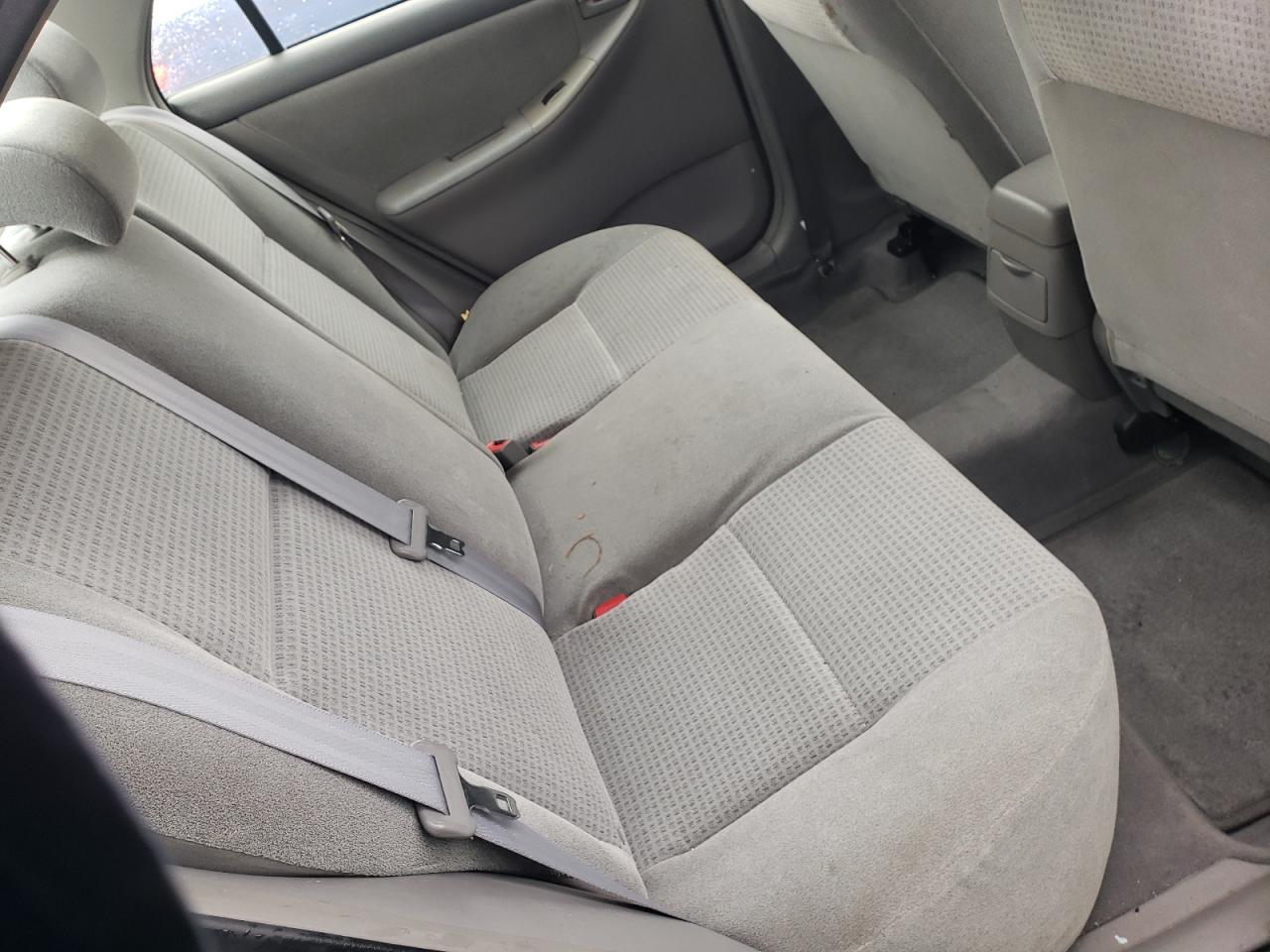 Photo 6 from auction – 2006 TOYOTA COROLLA CE with VIN JTDBR32EX60079047