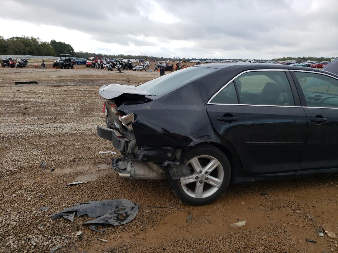 Photo 9 from auction – 2014 TOYOTA CAMRY L with VIN 4T1BF1FK0EU301904