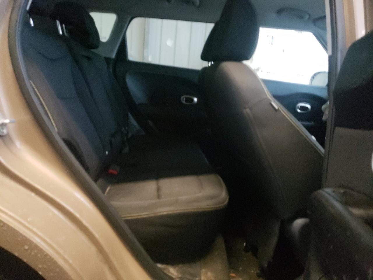 Фото 6 с аукциона – 2014 KIA SOUL + с VIN KNDJP3A53E7029132