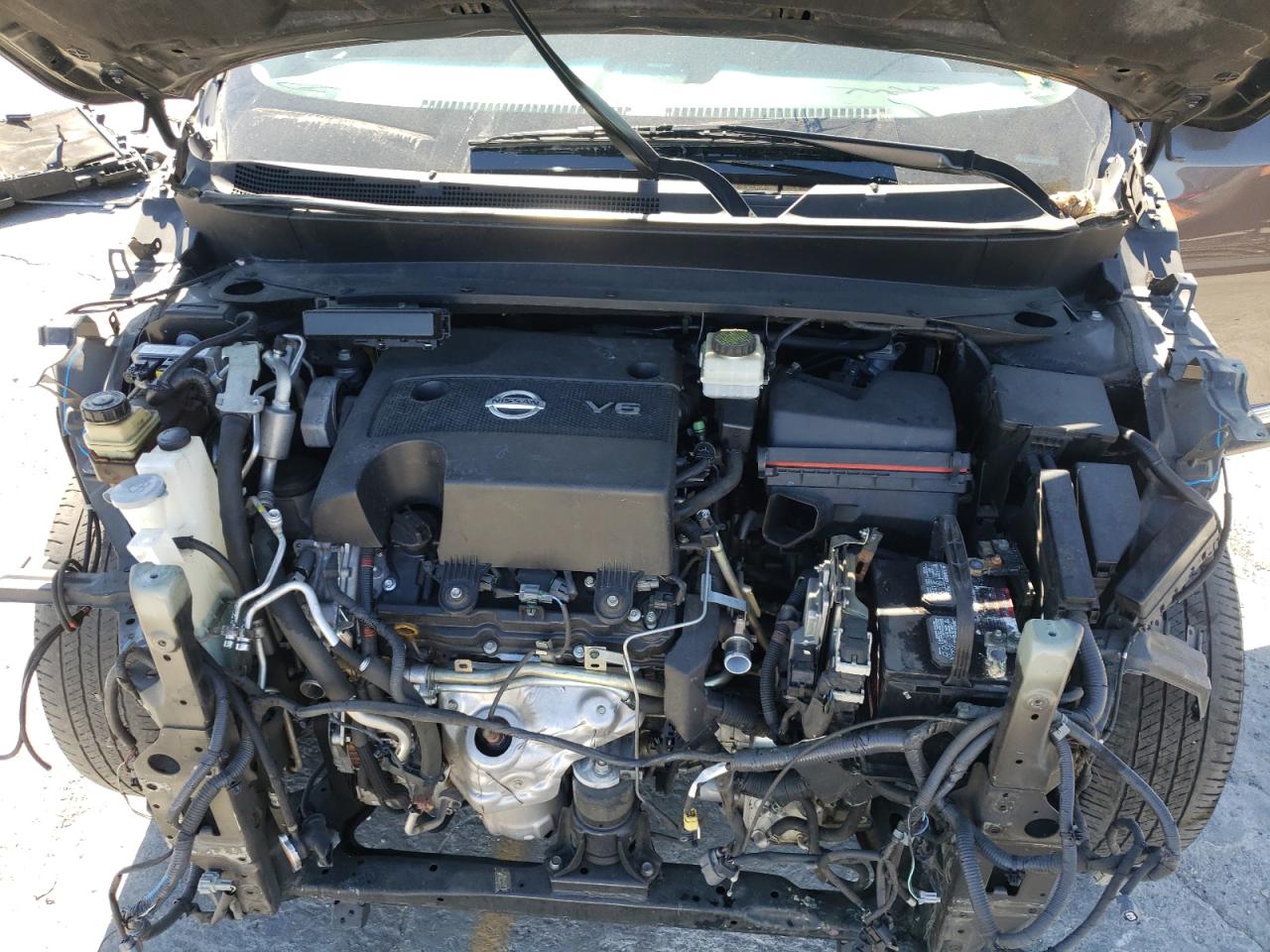 Photo 7 from auction – 2015 NISSAN PATHFINDER with VIN 5N1AR2MN1FC663866