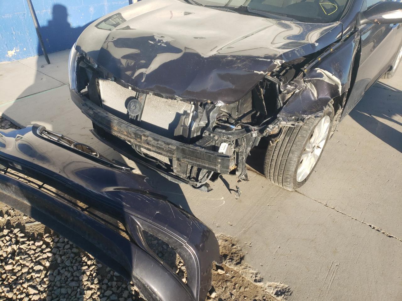 Photo 9 from auction – 2011 HYUNDAI SONATA SE with VIN 5NPEC4AC6BH038853
