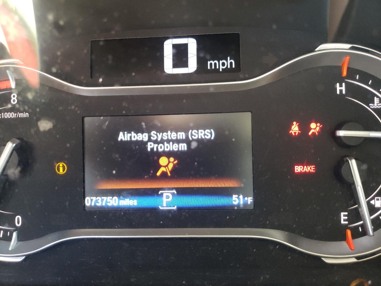 Photo 8 from auction – 2017 HONDA PILOT ELIT with VIN 5FNYF6H09HB009785