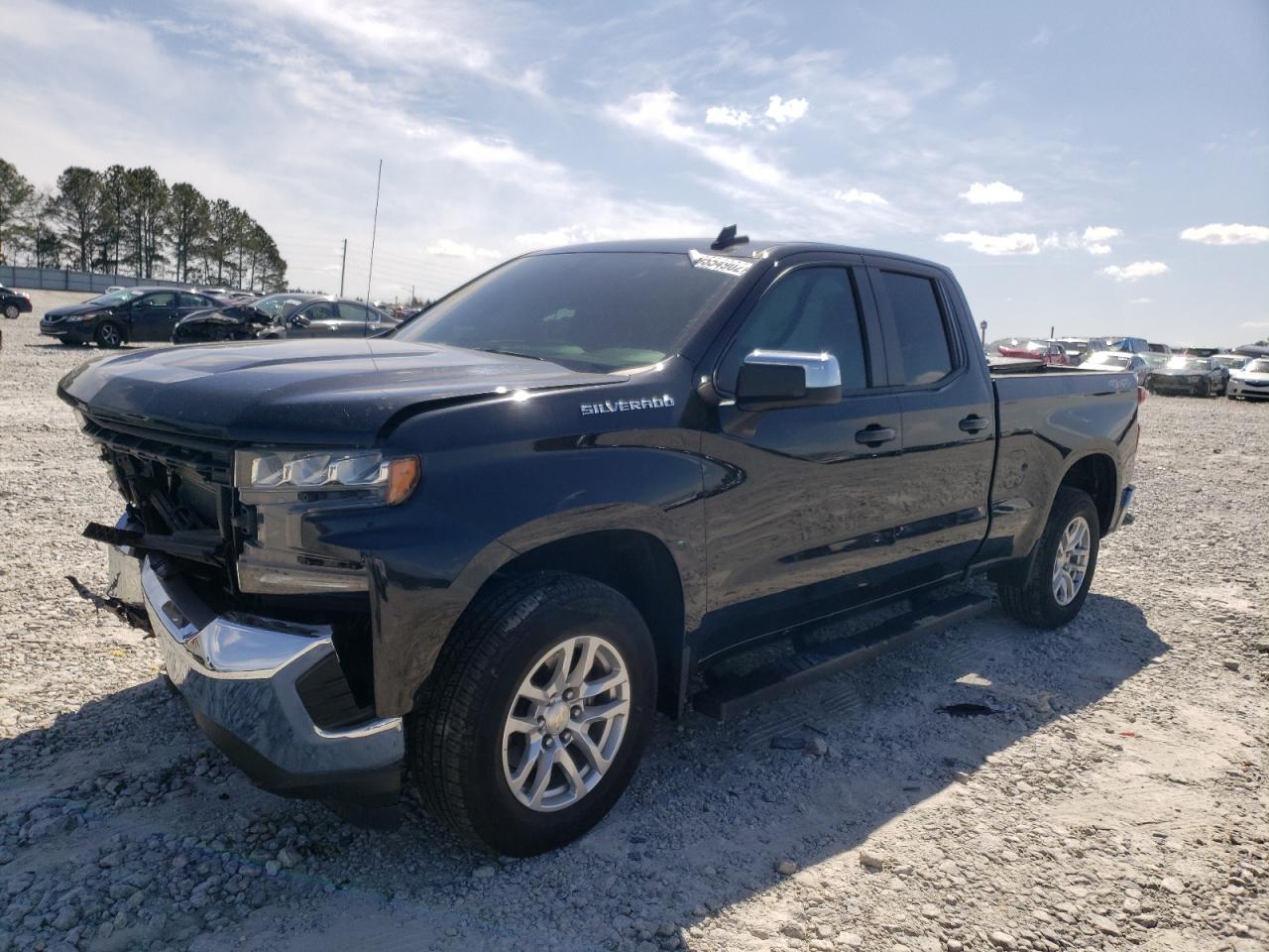 Photo 2 from auction – 2020 CHEVROLET SILVERADO with VIN 1GCRYDEDXLZ171194