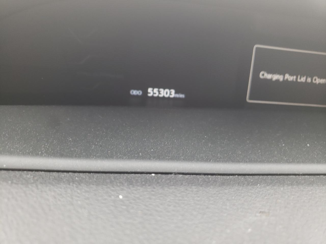 Photo 8 from auction – 2018 TOYOTA PRIUS PRIM with VIN JTDKARFP4J3097265