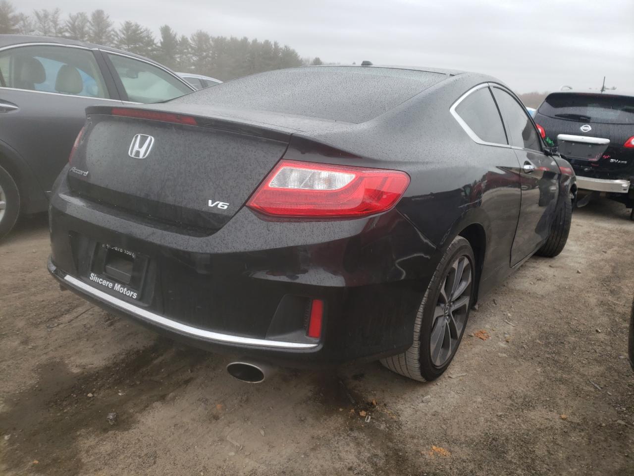 Photo 4 from auction – 2015 HONDA ACCORD EXL with VIN 1HGCT2B83FA004681