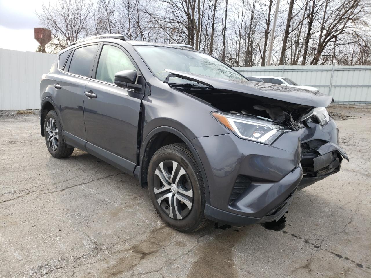 Photo 1 from auction – 2017 TOYOTA RAV4 LE with VIN JTMBFREV4HJ139327