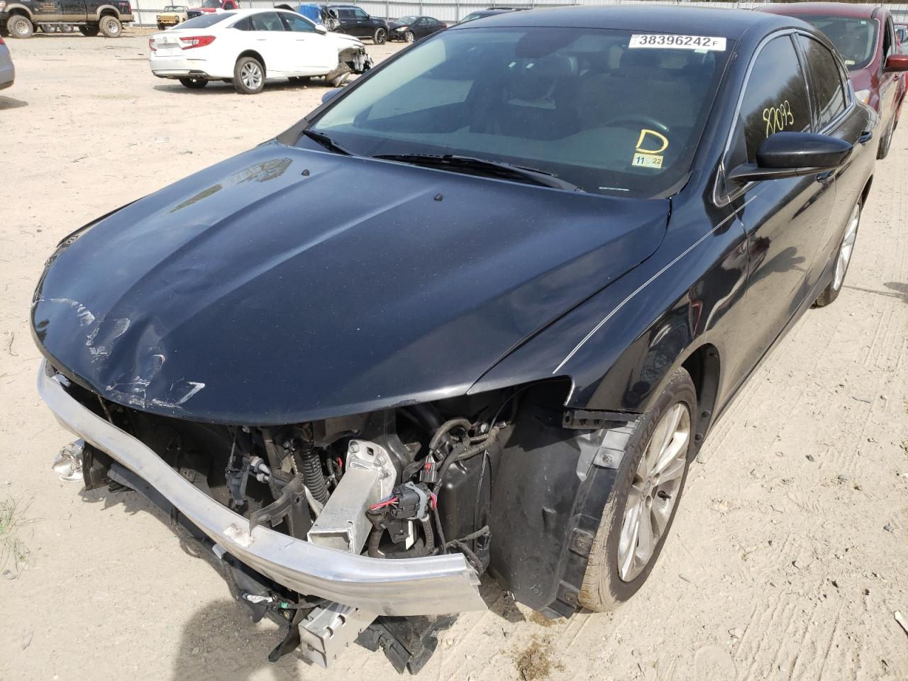 Photo 2 from auction – 2016 CHRYSLER 200 LIMITE with VIN 1C3CCCAG3GN121141