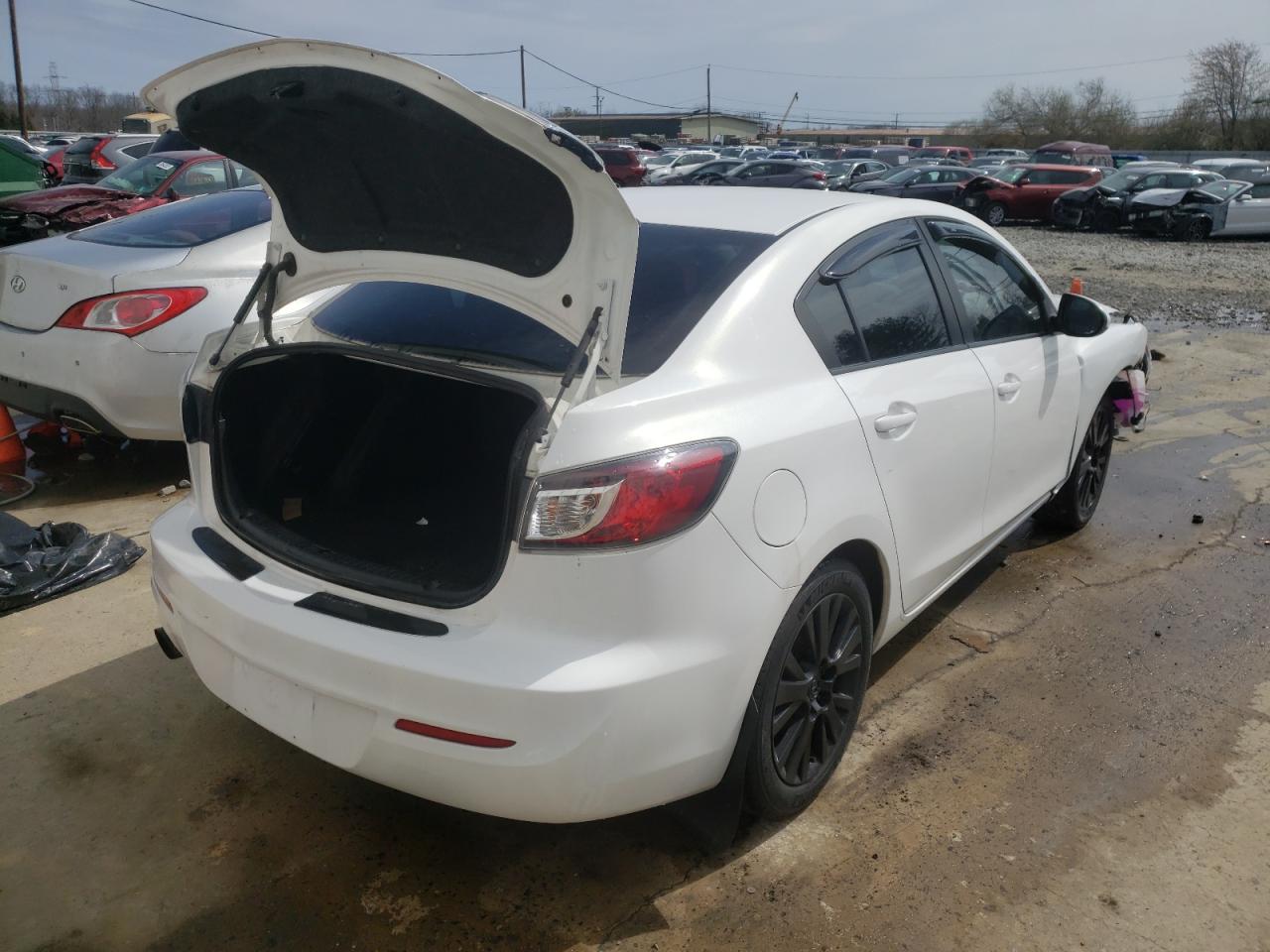 Photo 4 from auction – 2012 MAZDA 3 I with VIN JM1BL1V87C1591026