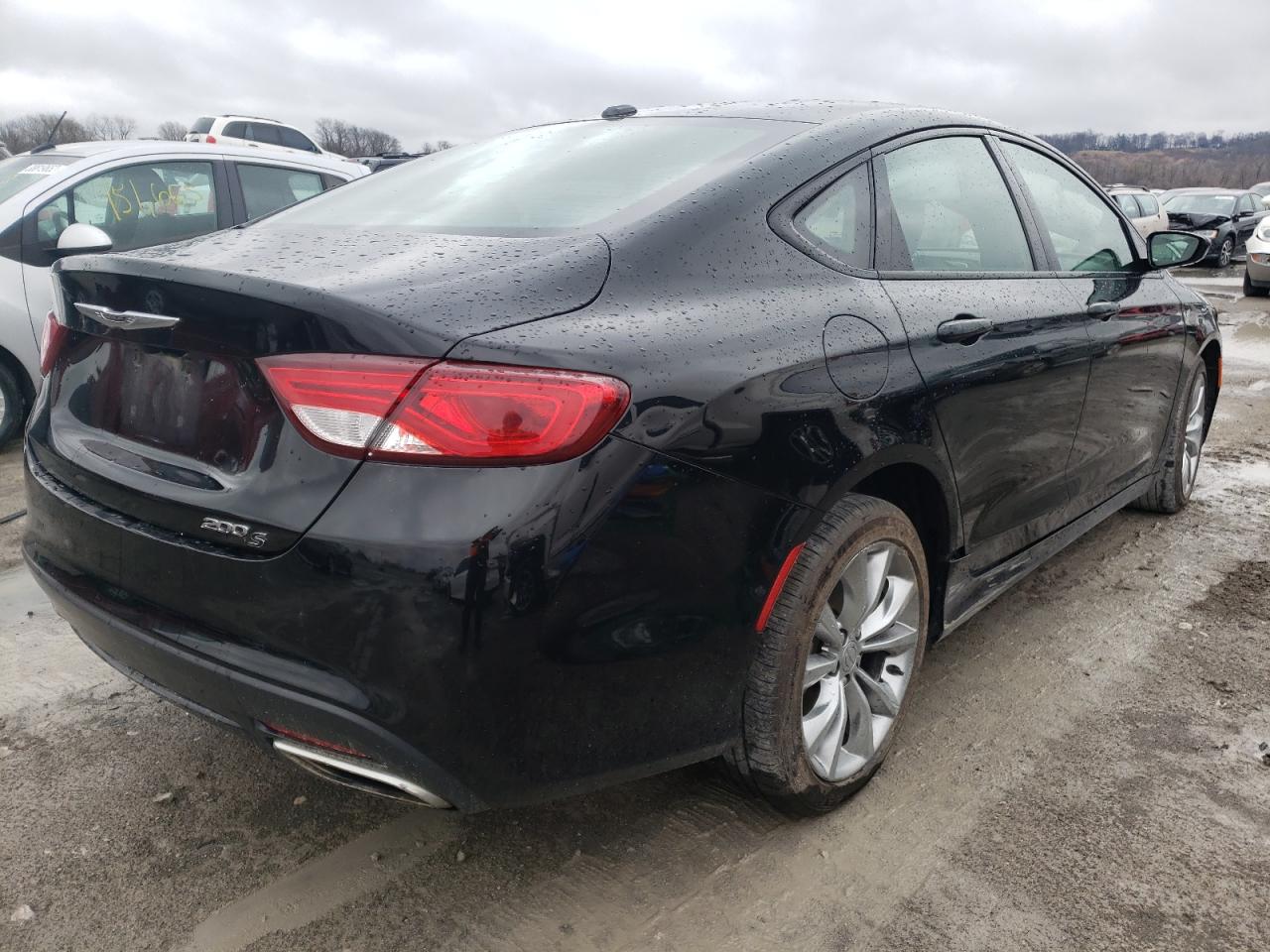 Photo 4 from auction – 2015 CHRYSLER 200 S with VIN 1C3CCCBB6FN624406