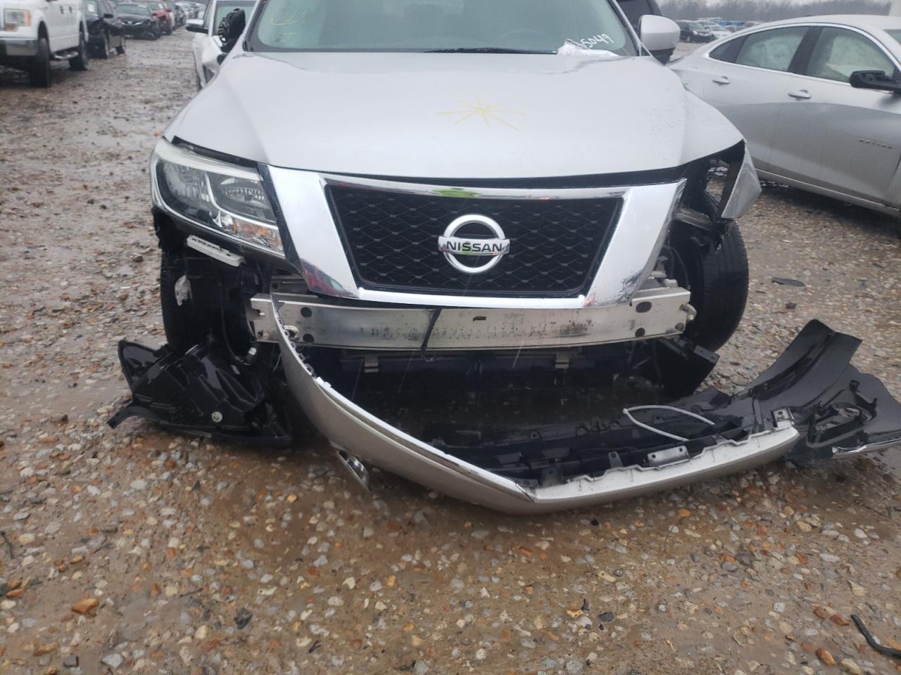Photo 9 from auction – 2016 NISSAN PATHFINDER with VIN 5N1AR2MN3GC635049
