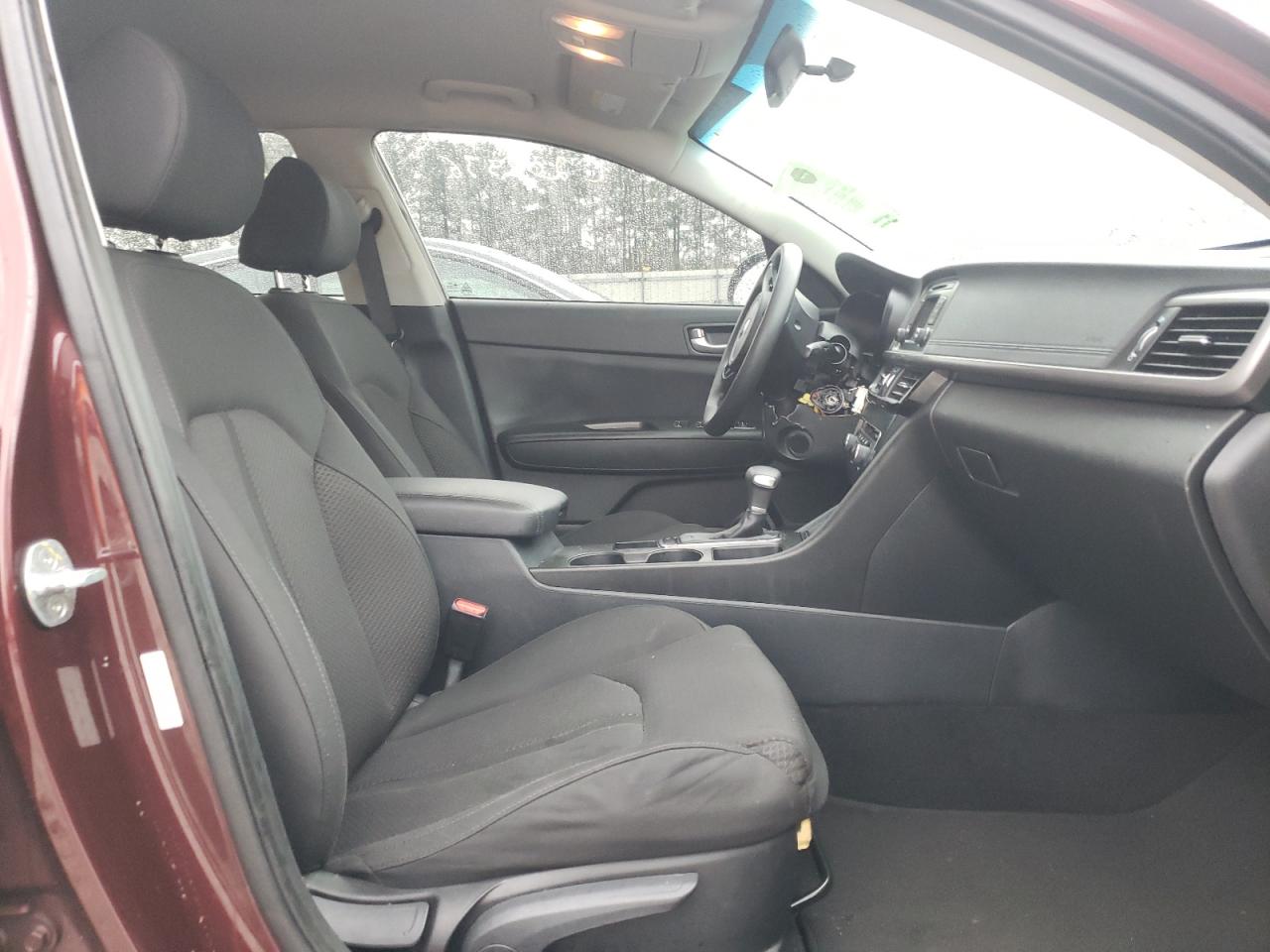 Photo 5 from auction – 2016 KIA OPTIMA LX with VIN 5XXGT4L34GG005780