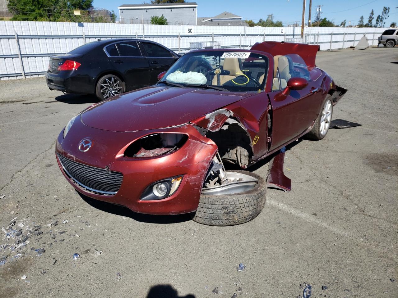 Photo 2 from auction – 2011 MAZDA MX-5 MIATA with VIN JM1NC2PF6B0218241