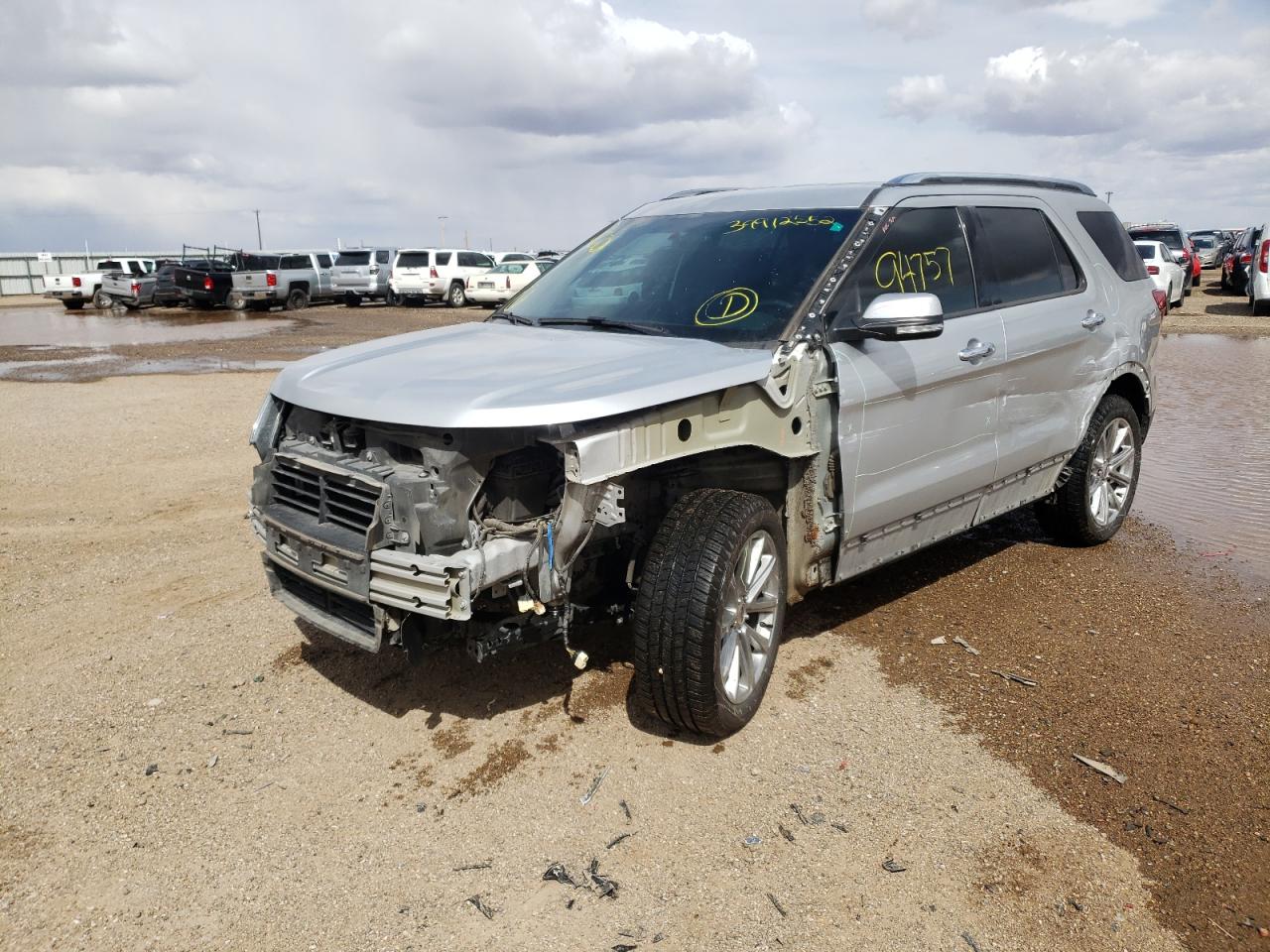 Photo 2 from auction – 2016 FORD EXPLORER L with VIN 1FM5K8F80GGC23843